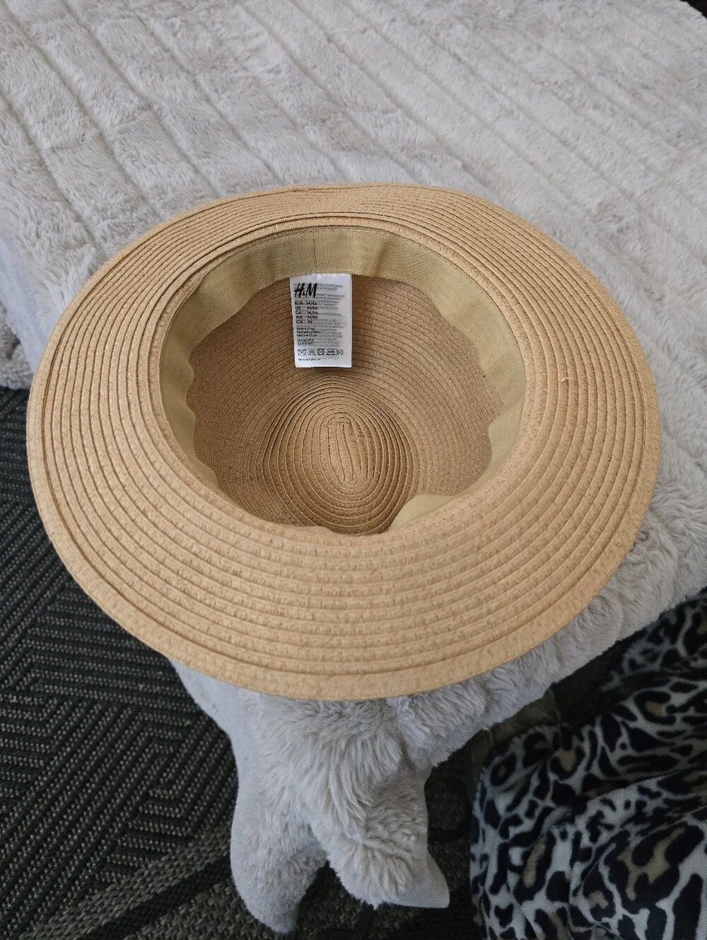 H&M Tan Straw Fedora with Navy Band - Summer Essential